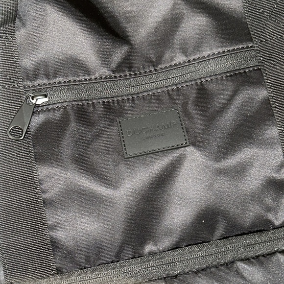 Duchamp Expandables Black Duffle Travel Weekender Bag NWT - Picture 2 of 10